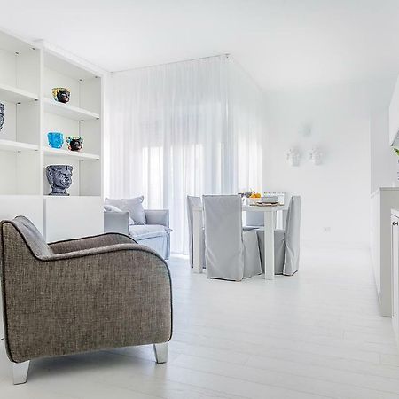 White Stylish Apartments 2 Vico Equense Extérieur photo